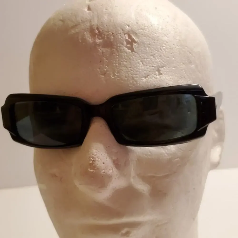 Vogue VO2327-S Sunglasses Frames W44/6. Size 52x18x130